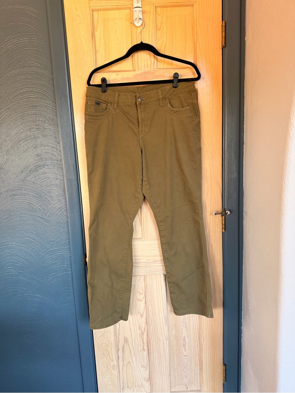 Kuhl Olive Green Women's Pants